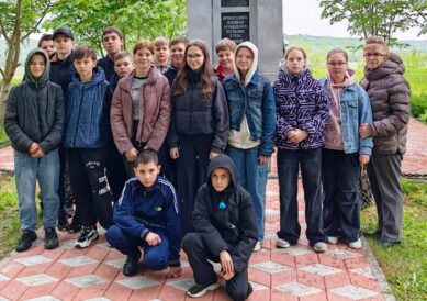 Первые экскурсии в зале Боевой Славы
