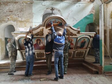 Готовимся к престольному празднику в курмышском храме Рождества Богородицы