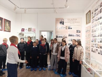 Экскурсия по музею от ученика Курмышской средней школы